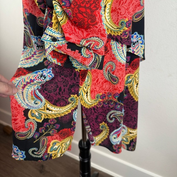 New York Collection Woman Paisley Tunic Blouse Size 1X - Picture 8 of 14